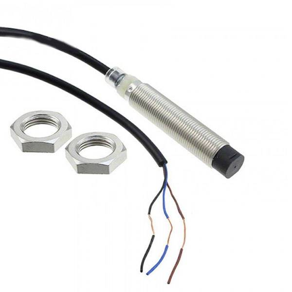 سنسور القایی OMRON E2B-S08KN04-WP-B1