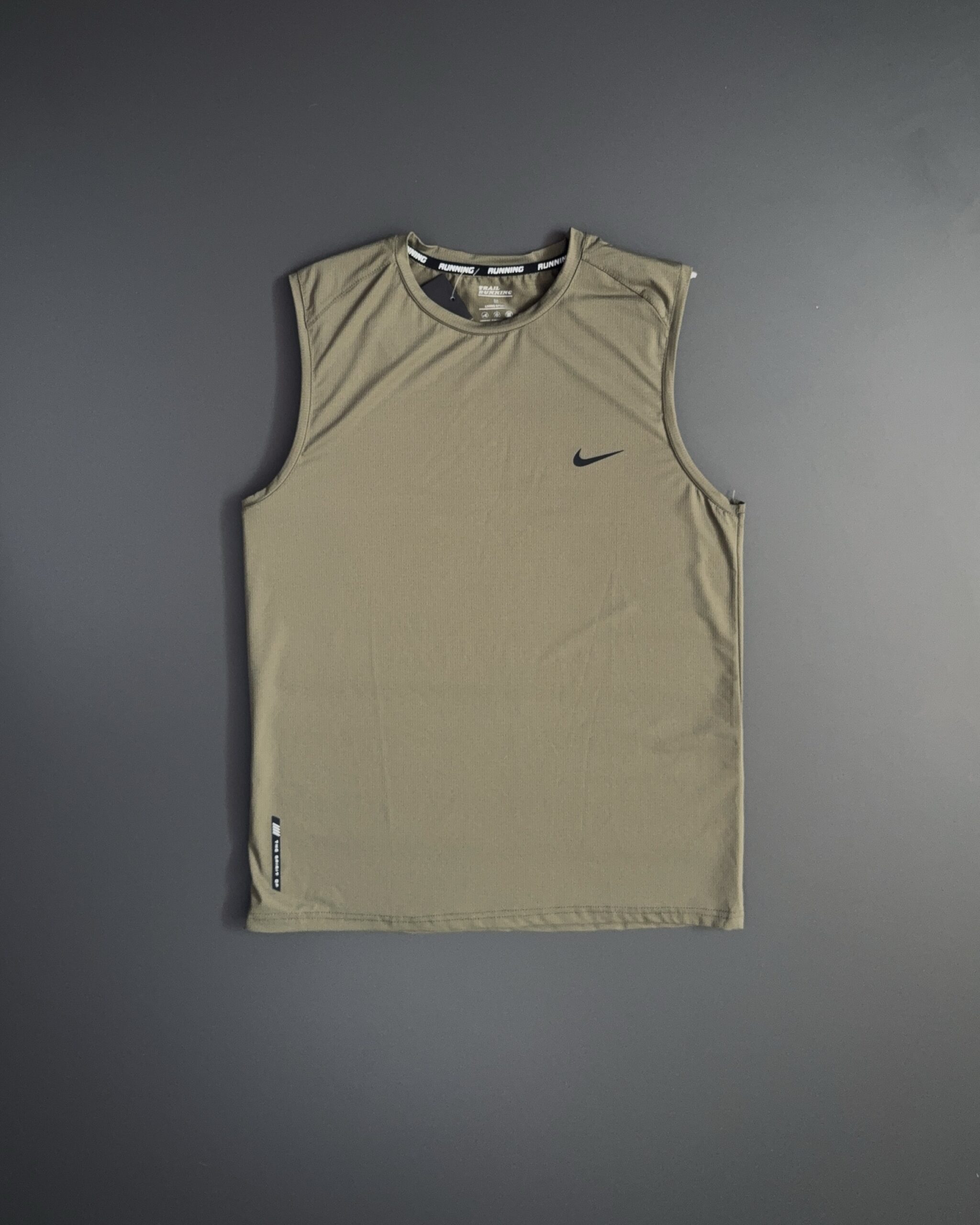تاپ ورزشی مردانه نایک | Nike Running Sleeveless Top - زیتونی, xl