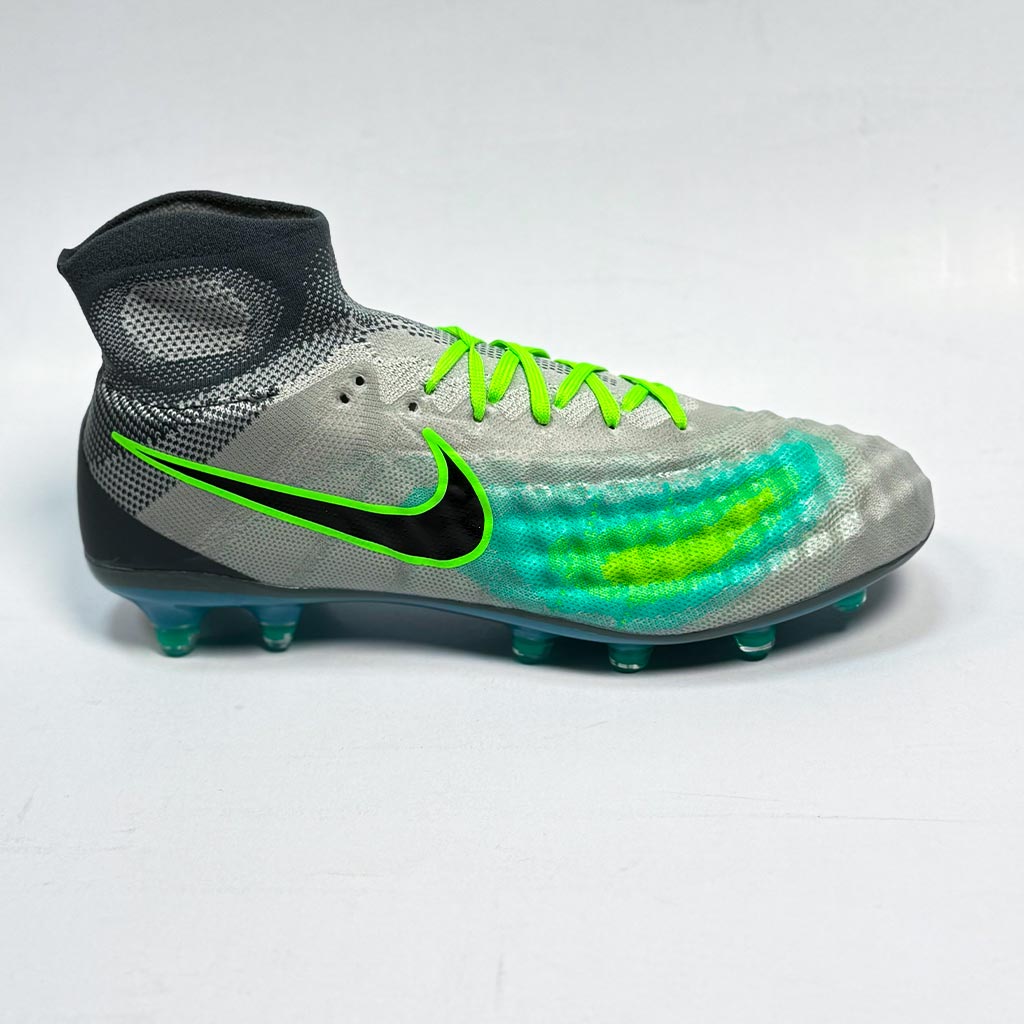 nike majista
