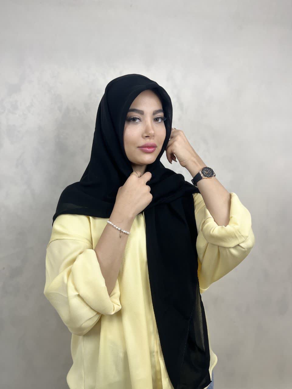 روسری کرپ ساده مشکی