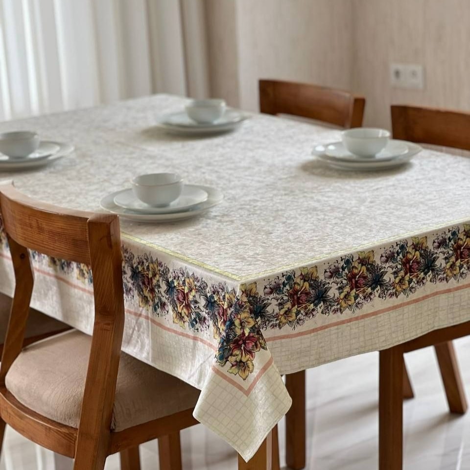 رومیزی و سفره ضدلک طرح میخک