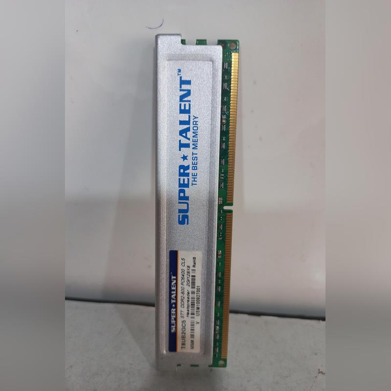 یک عدد رم 2 گیگ DDR2 SuperTalent-استوک(باس 800)