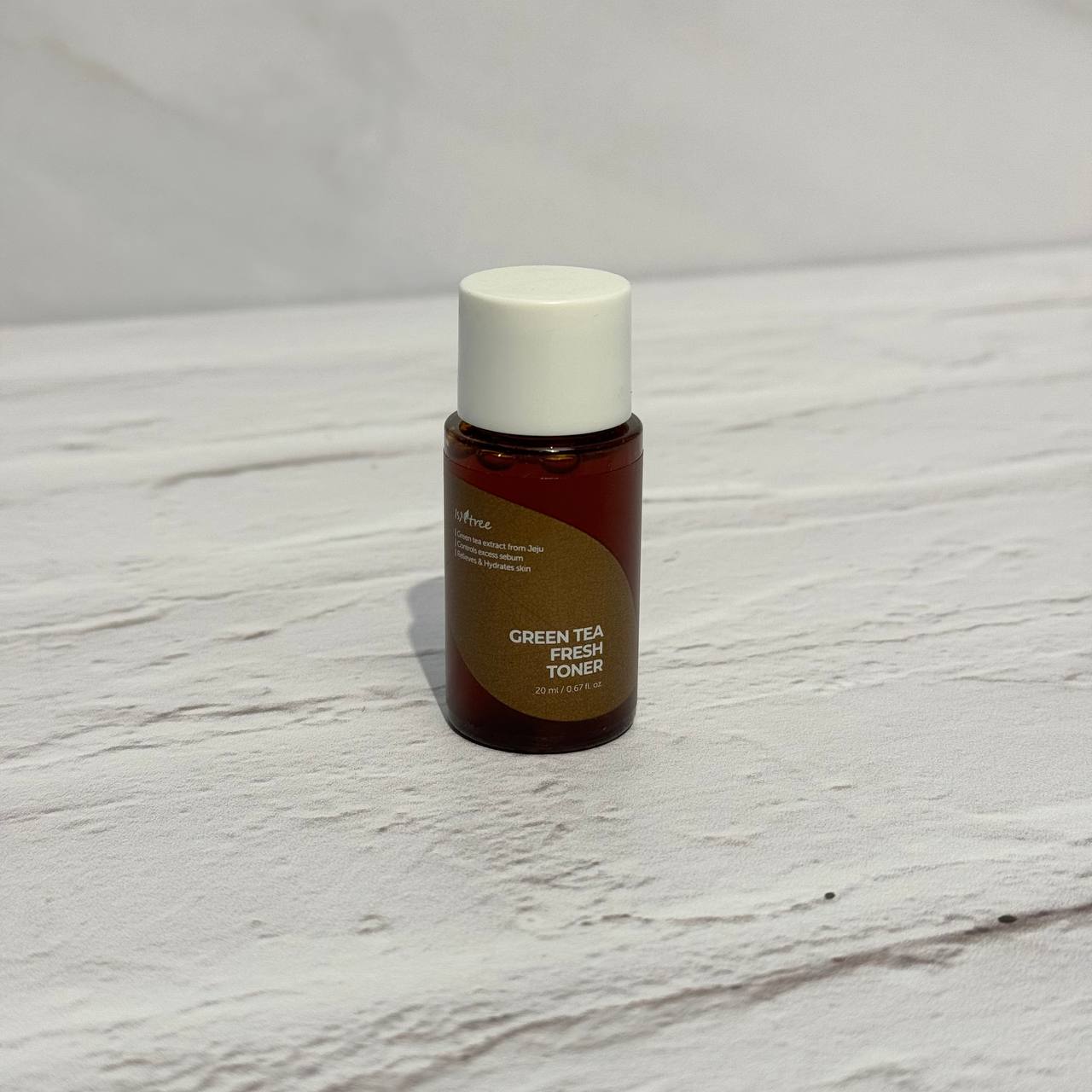تونر کنترل چربی چای سبز ایزنتری 20 میل Isntree Green Tea Fresh Toner