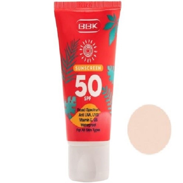 کرم ضد آفتاب ببک رنگی SPF 50 حجم ۵۰ میلی لیتر