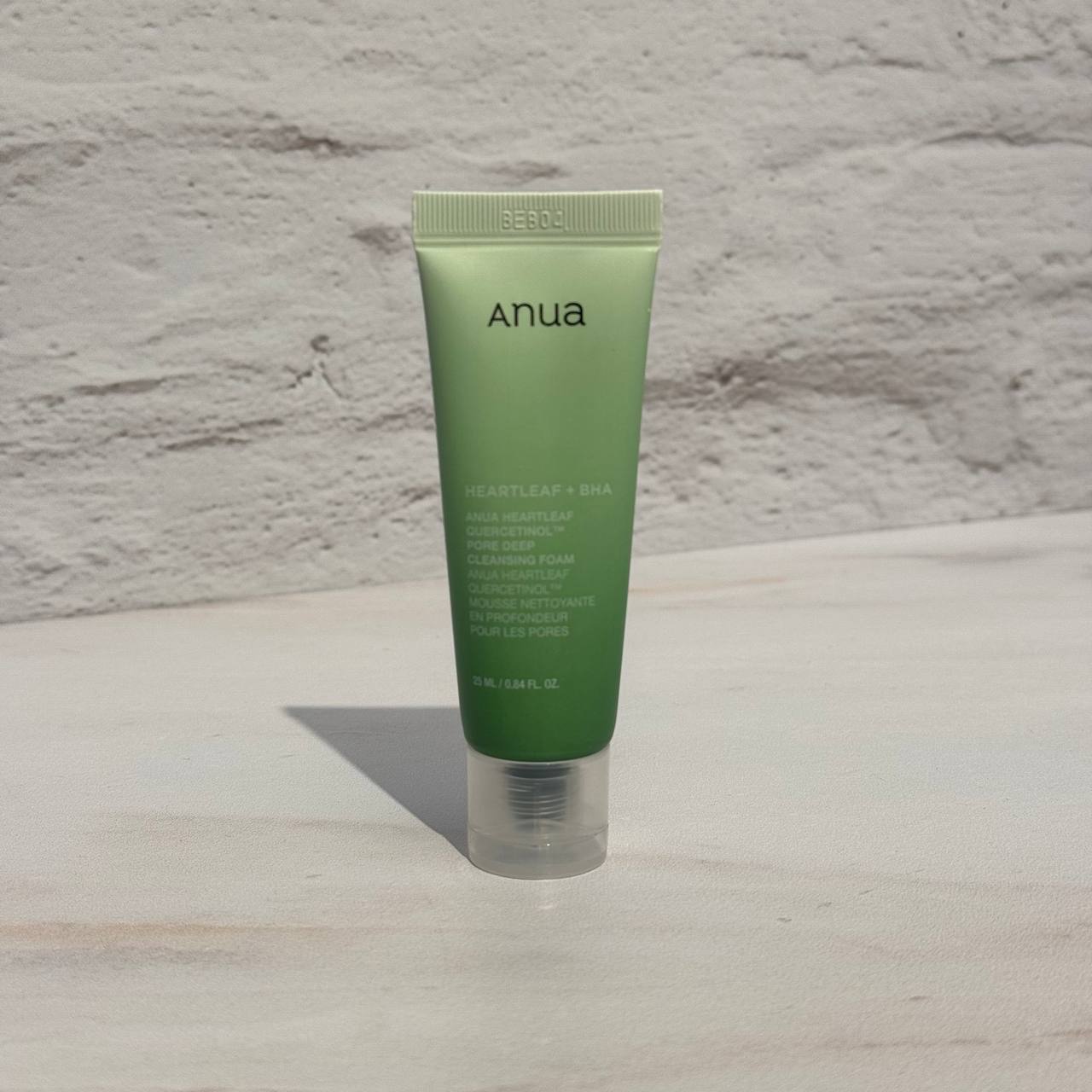 فوم شستشوی تسکین دهنده و پاک کننده عمقی منافذ آنوا 25 میل مینی سایز Anua Heartleaf Quercetinol Pore Deep Cleansing Foam
