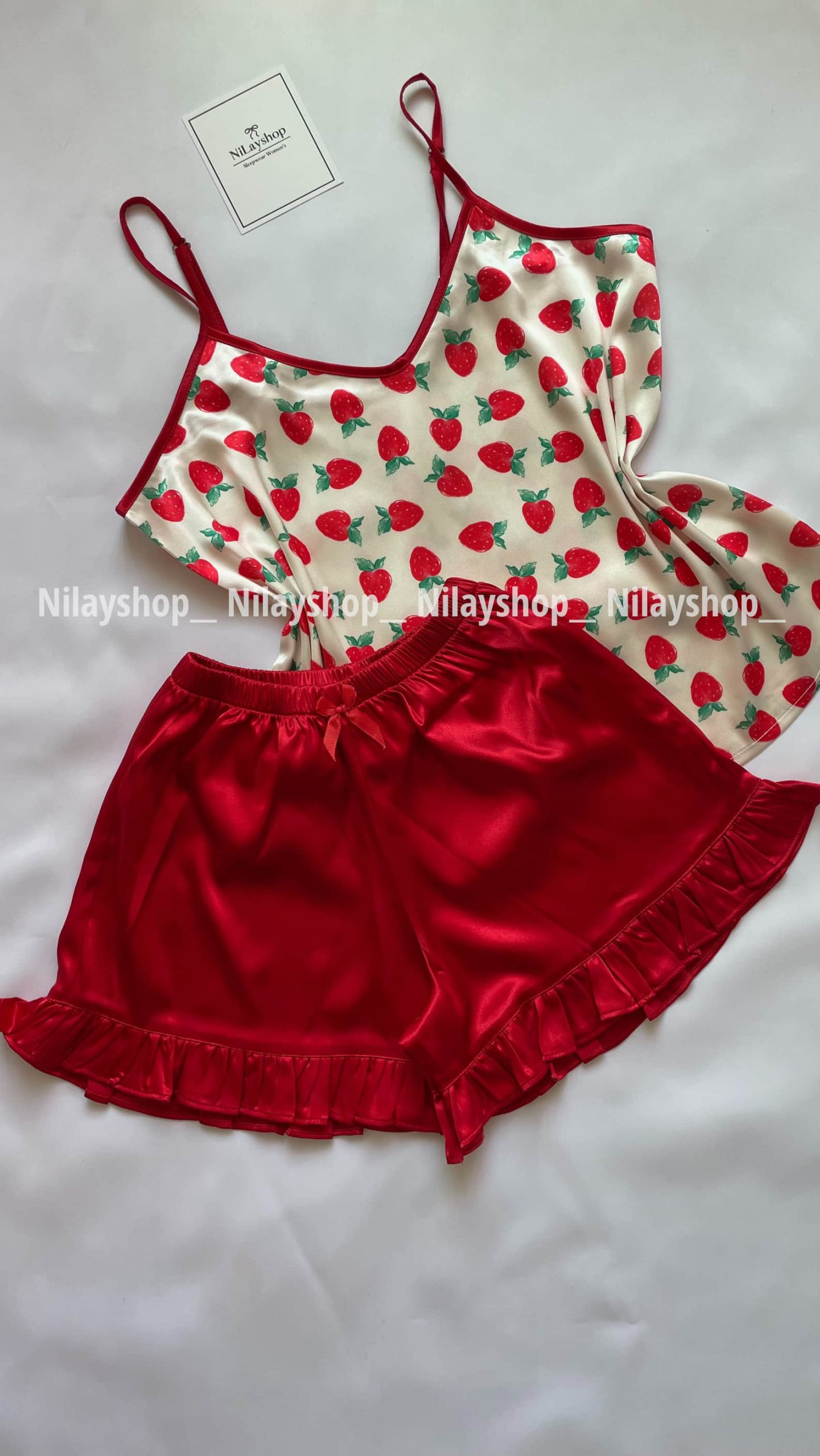 تاپ و شورتک زنانه اسکارلت
