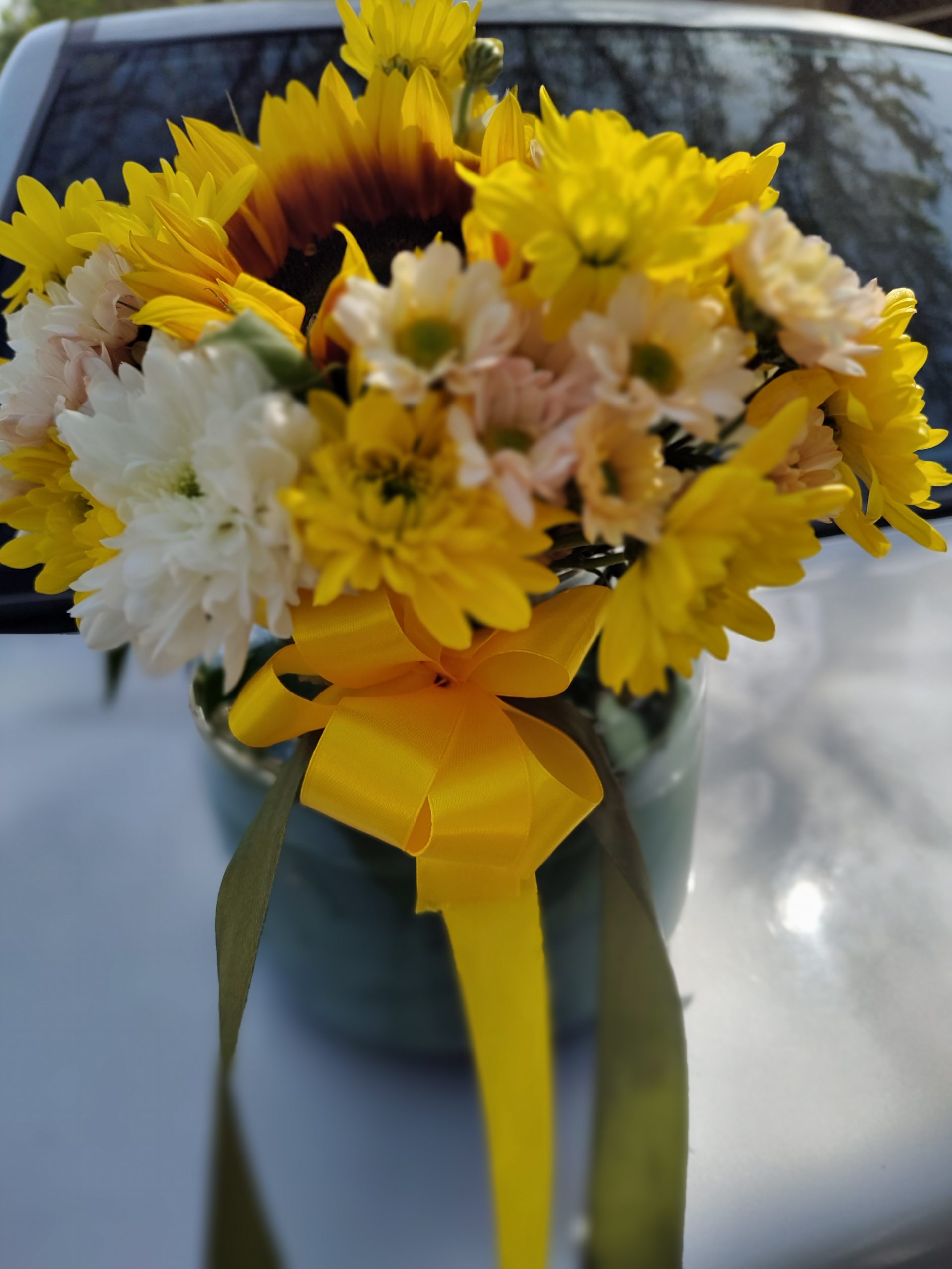 جار شیشه ای آفتاب گردان و داوودی - اصفهان