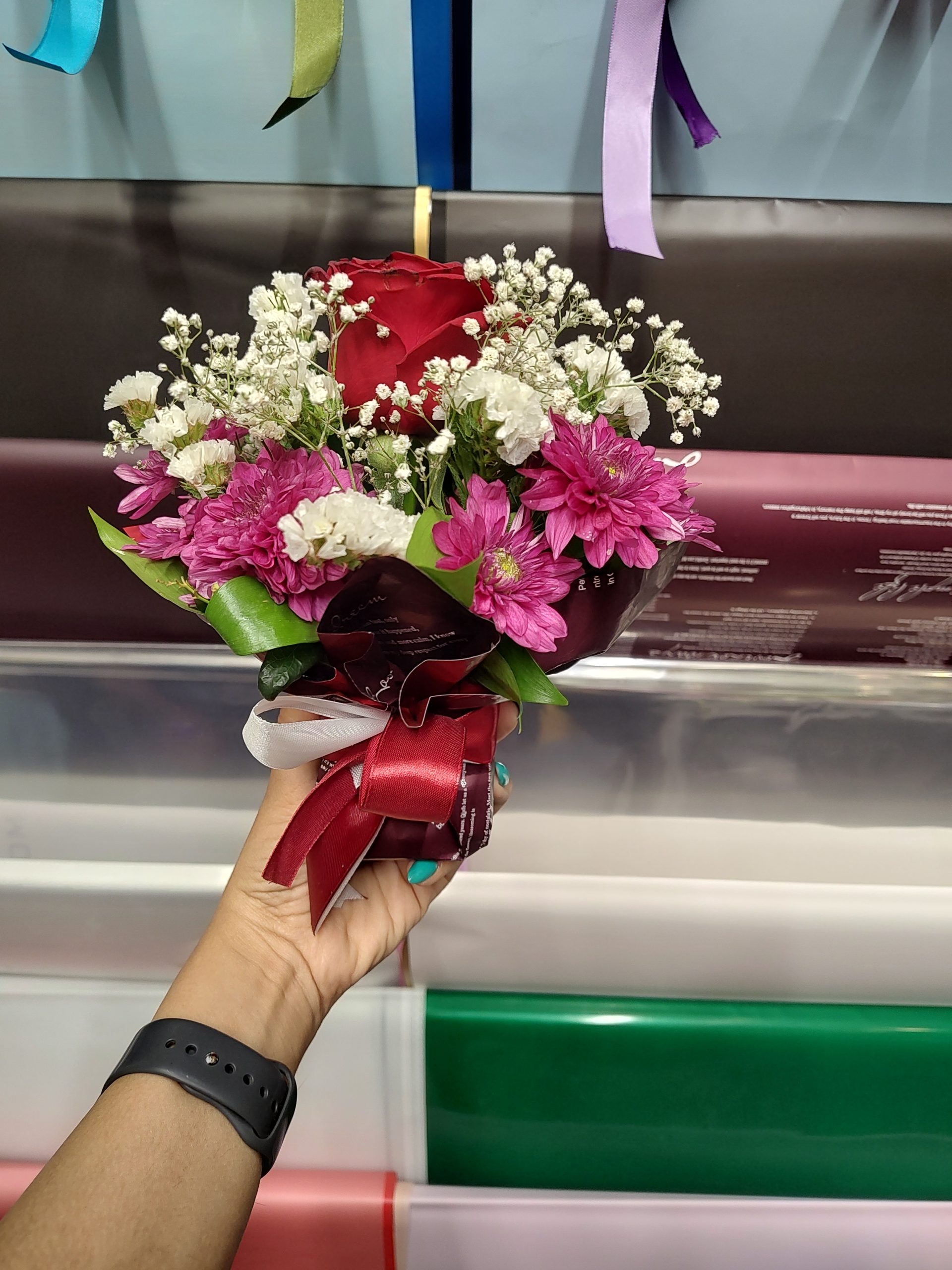 سفارش باکس گل اقتصادی و قیمت مناسب در اصفهان