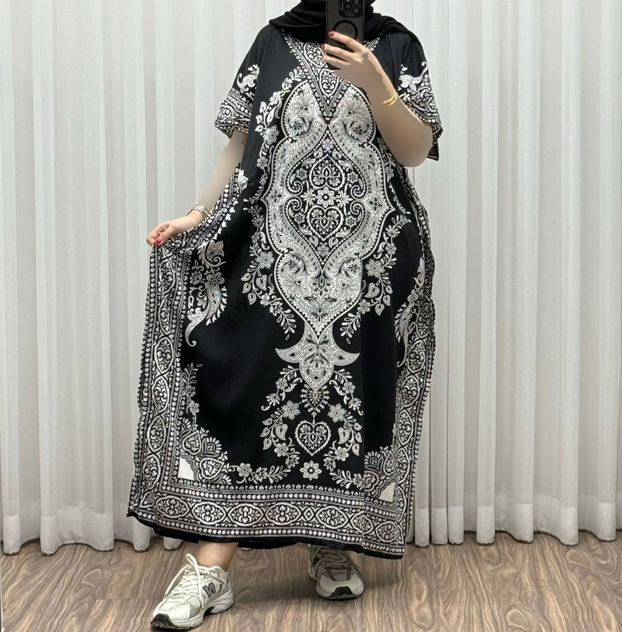 پانچ هندی مدل شیلا سفید مشکی