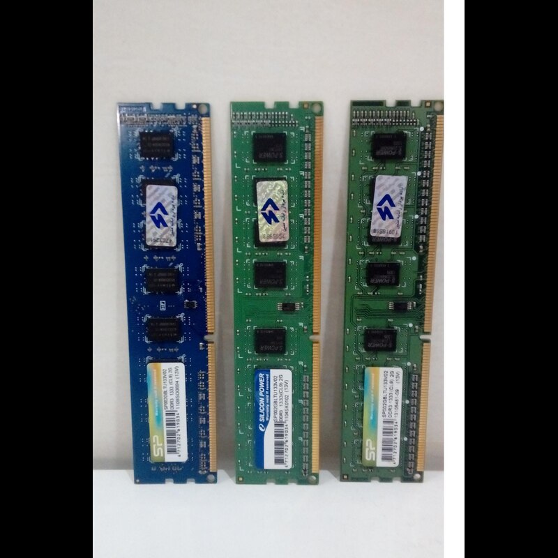 سه عدد رم 2گیگ سیلیکون پاور-ddr3-باس1333-کمیاب