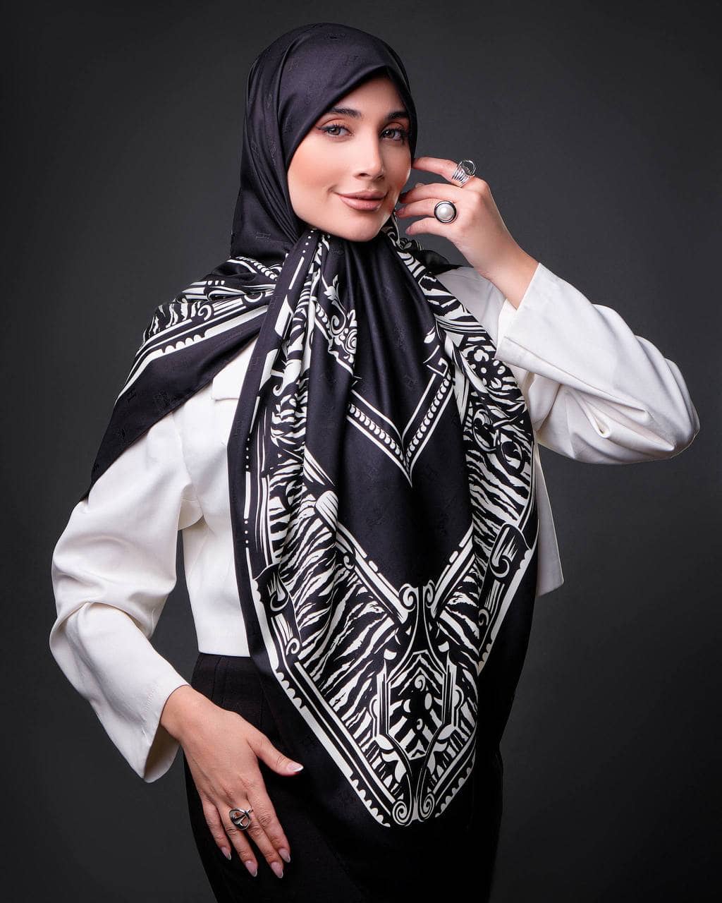 روسری ابریشم ترک قواره ١۴٠
