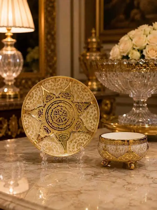 پیاله و پیش دستی ونوس كرم