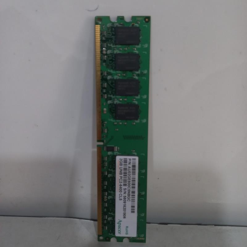 یک عدد رم 2 گیگ Apacer DDR2 باس 800