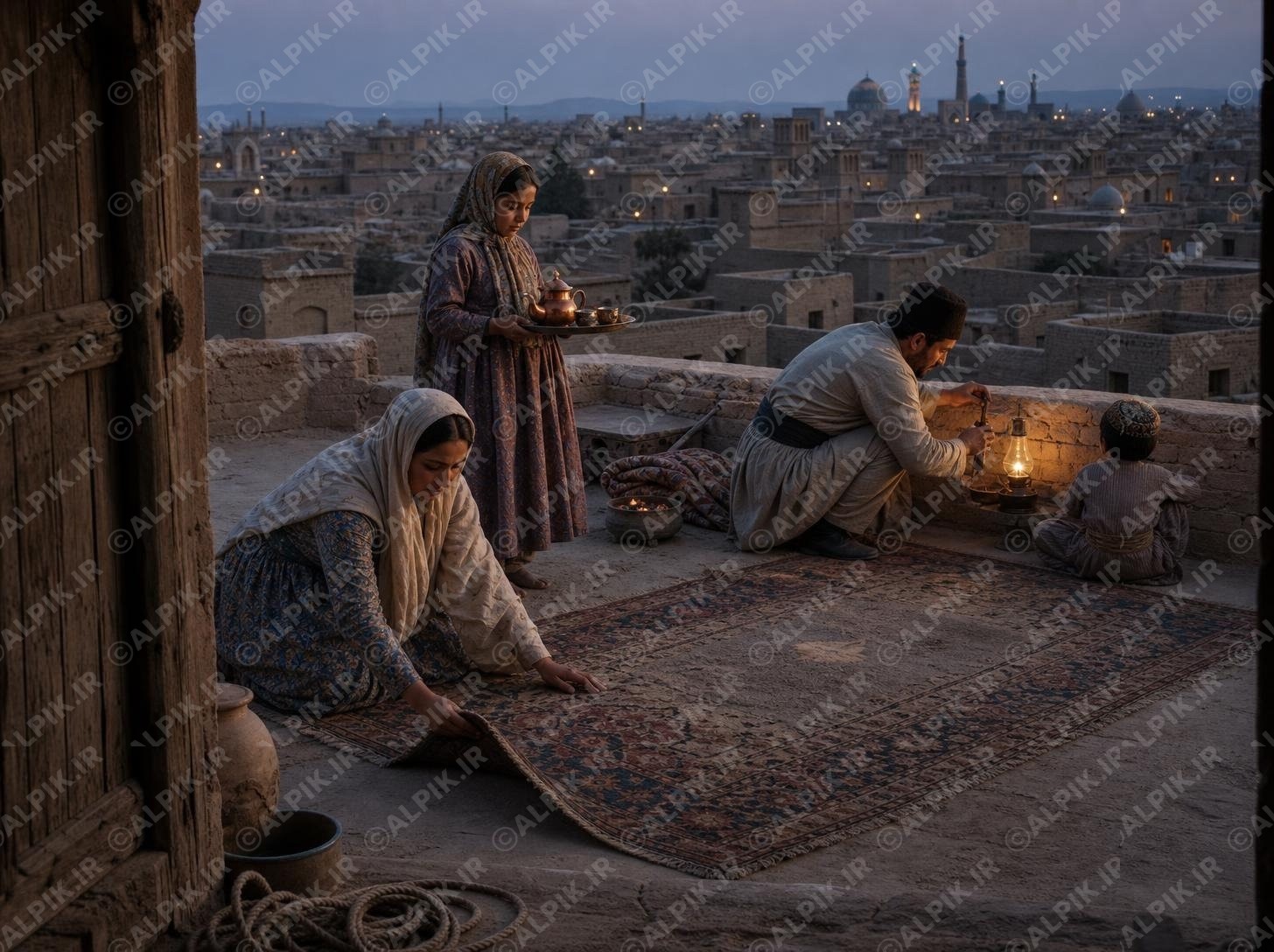غروب روی پشت‌بام خشتی
