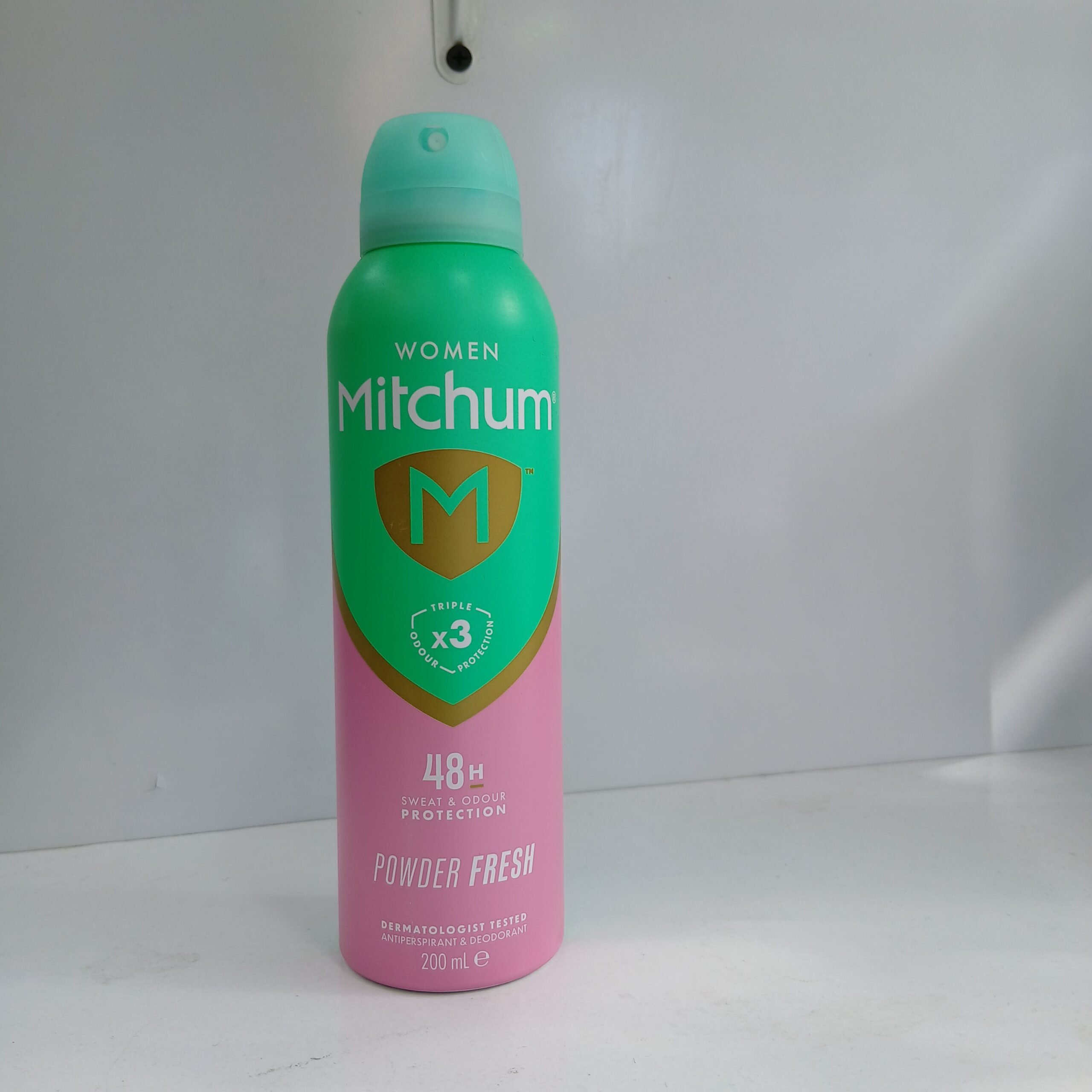 اسپری ضد تعریق زنانه میچام Mitchum مدل Powder Fresh حجم 200 میل