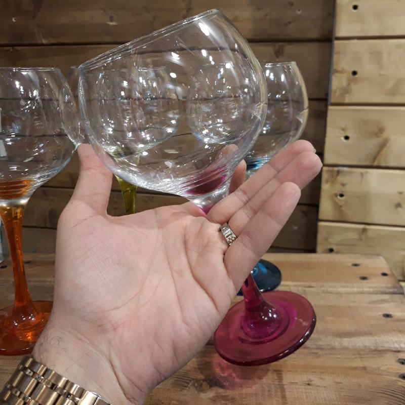 گیلاس پایه رنگی ۴عددی پاشاباغچه