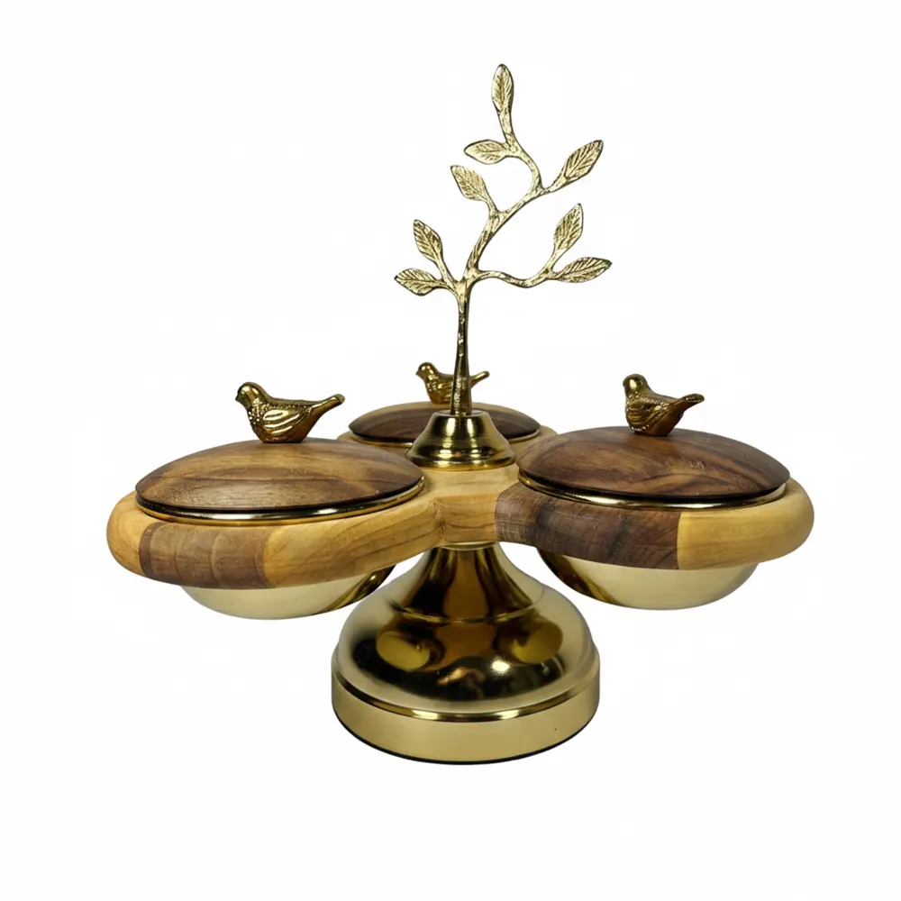 اردوخوری سه خانه دربدار چوبی