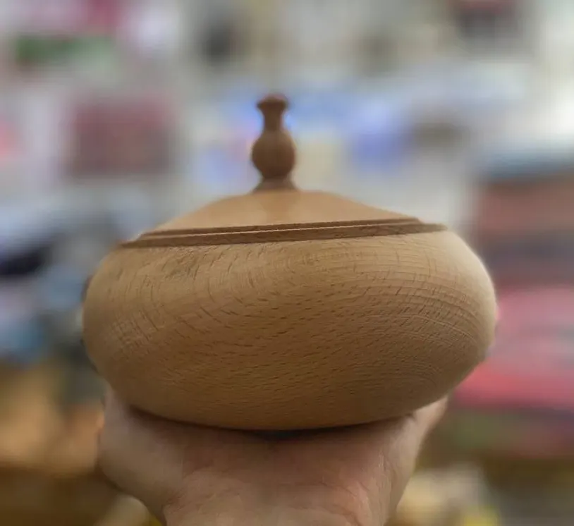 شکلات خوری چوب گردو