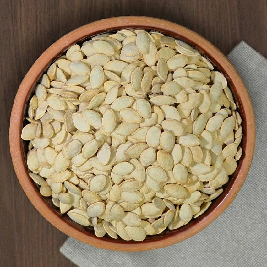 تخمه کدو گوشتی نمکی