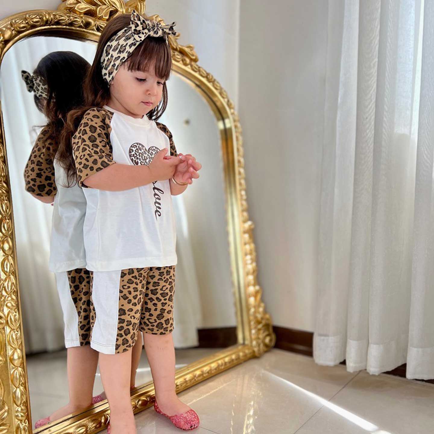 بلوز و شلوارک عروسکی