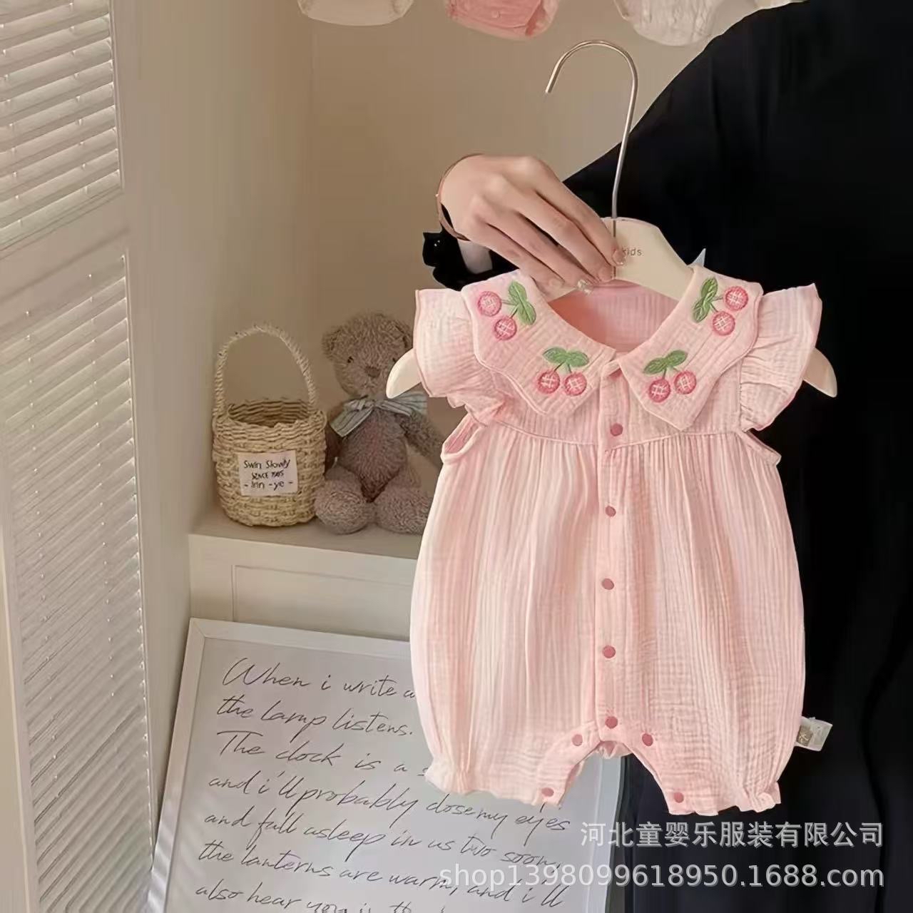 رامپر وارداتی نوزادی و بچگانه دخترانه flower