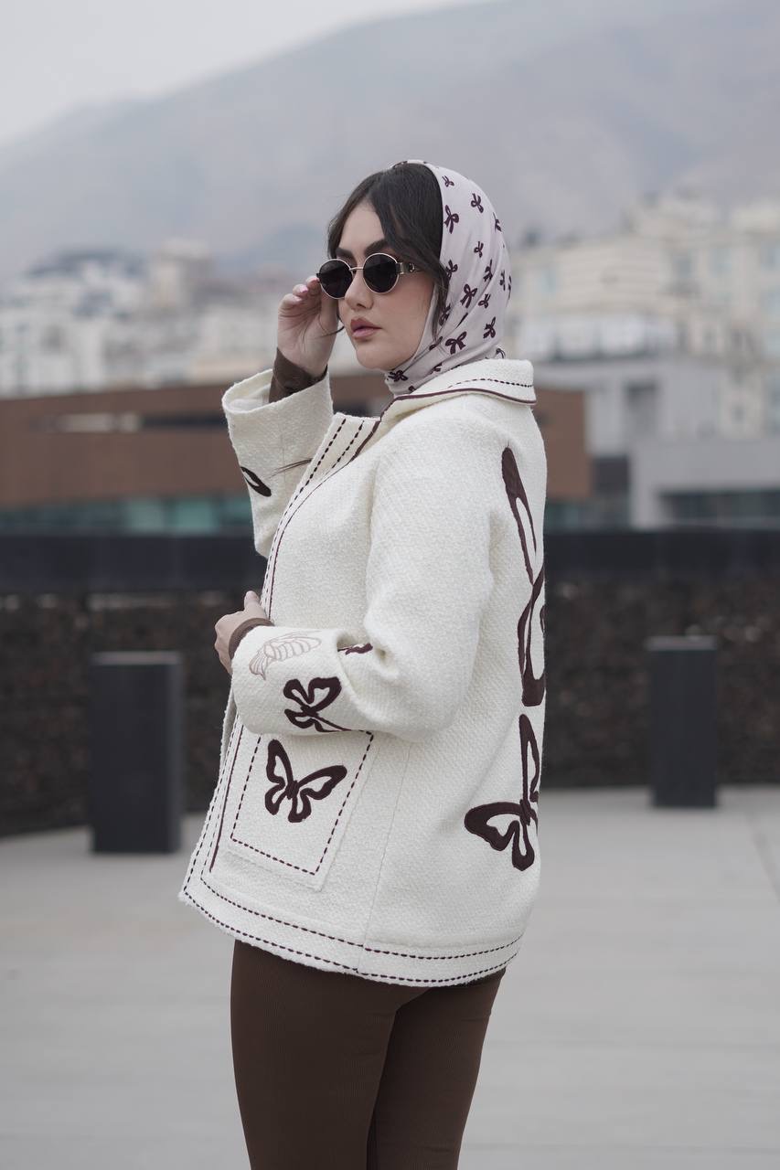 کت “ پروا “ رنگ سفید