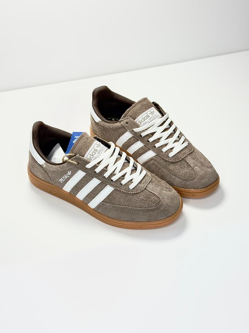 کفش آدیداس هندبال اسپزیال Adidas handball spezial