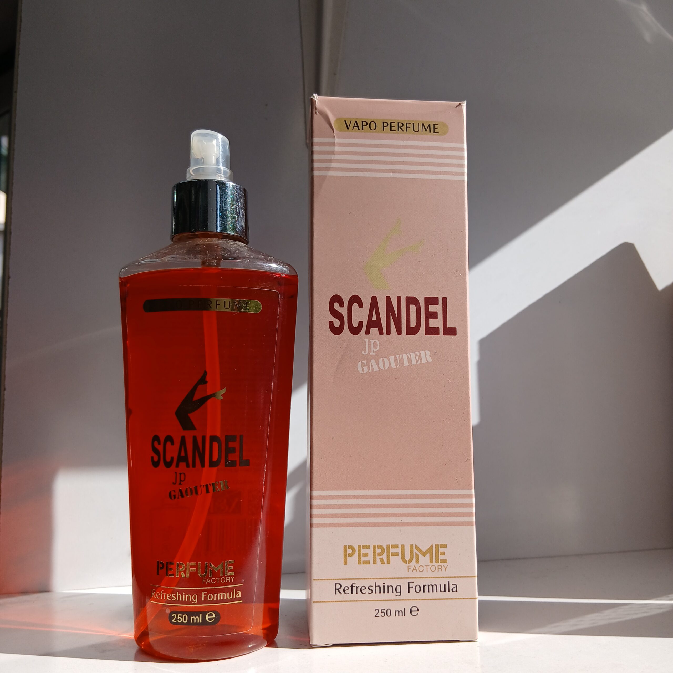 بادی اسپلش پرفیوم فکتوری رایحه اسکاندل SCANDEL حجم 250 میلی لیتر واپو پرفیوم