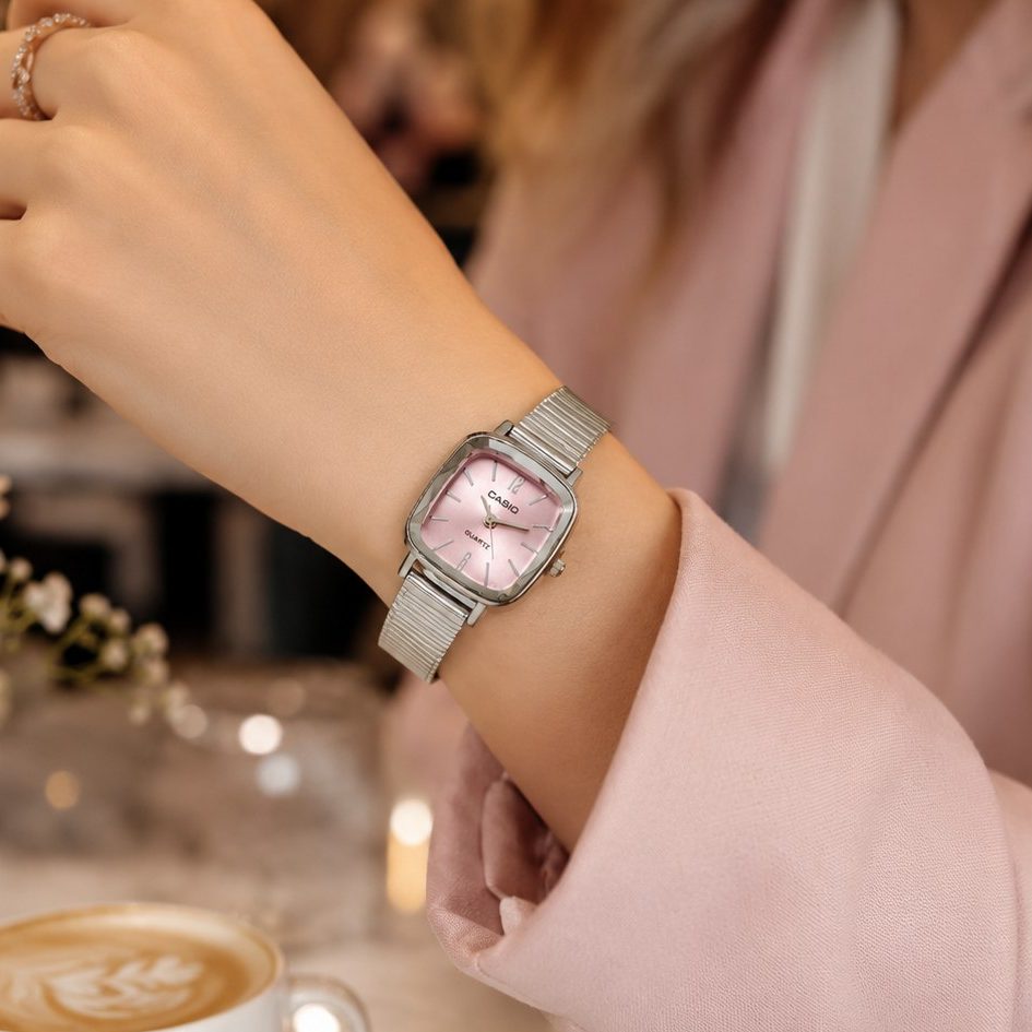 ساعت casio زنانه صورتی سیلور کاسیو سری بند کشویی مربعی (e) کد WF-008523