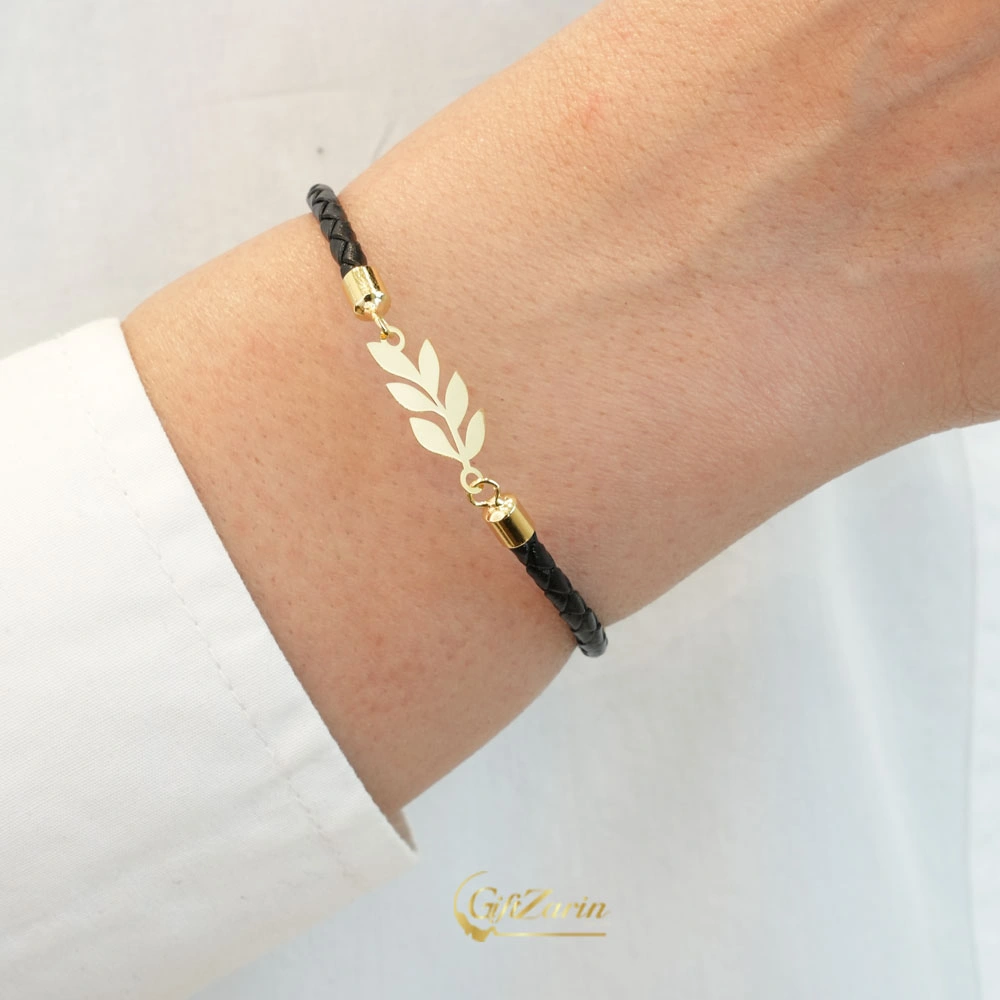 دستبند چرم و طلا برگ B239