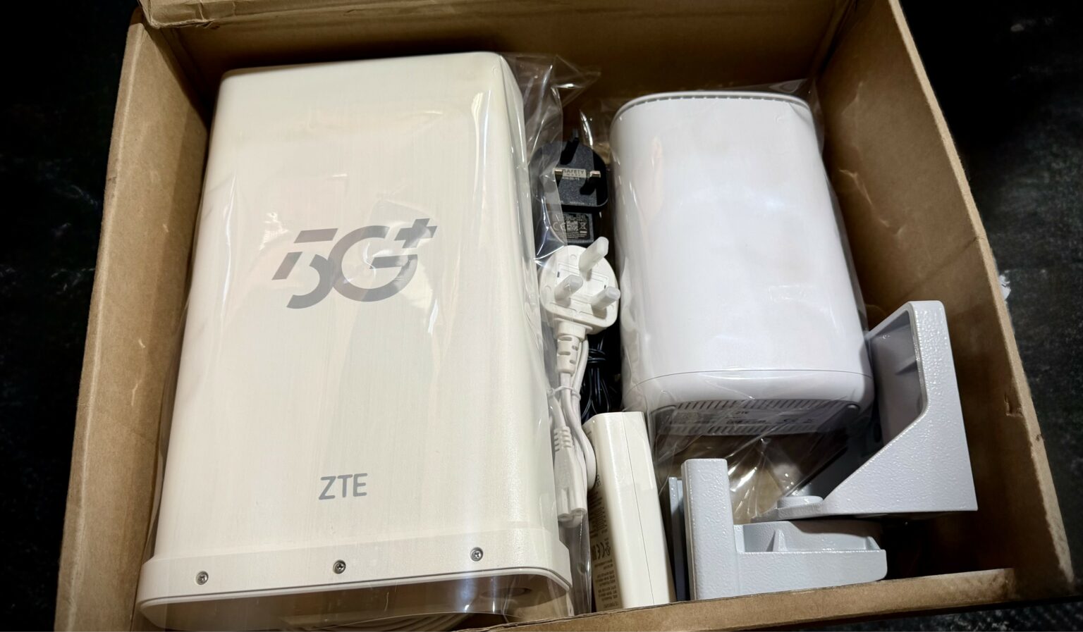 مودم سیم کارتی ZTE MC 889 PRO