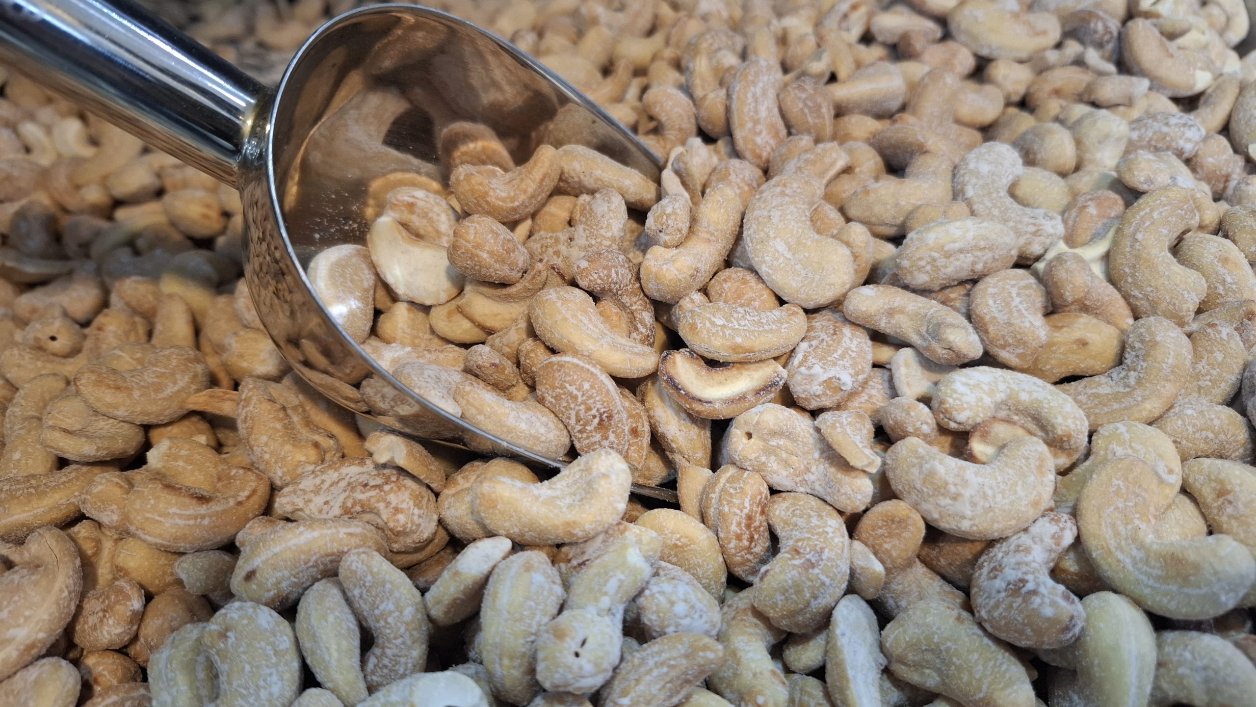 بادام هندی تنوری