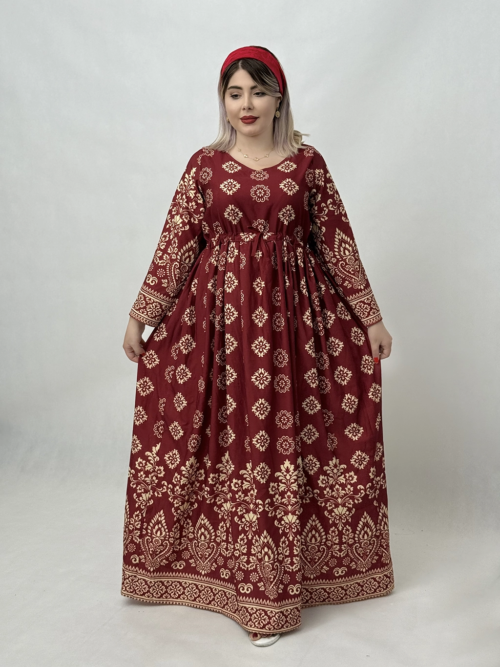 پیراهن طرح سنتی حاشیه دار یلدایی نیاز