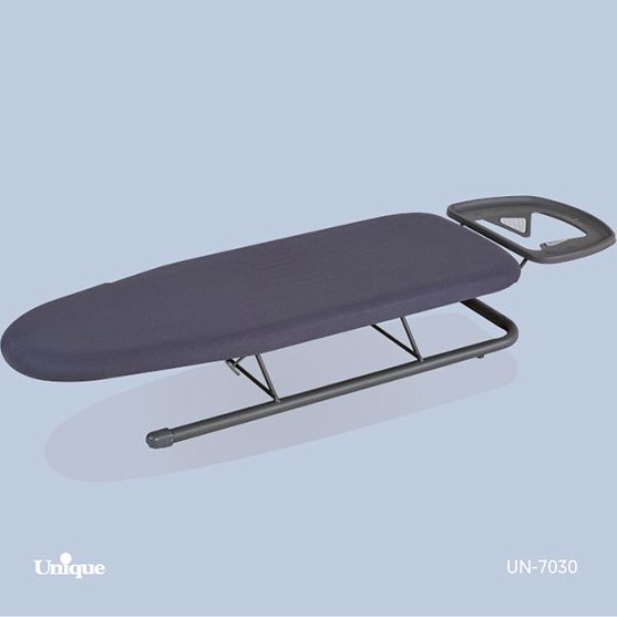 میز اتو یونیک مدل UN-7030 نشسته با جنس فلز
