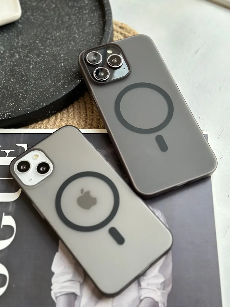 قاب Ultra Thin Case with MagSafe (کدC1405)