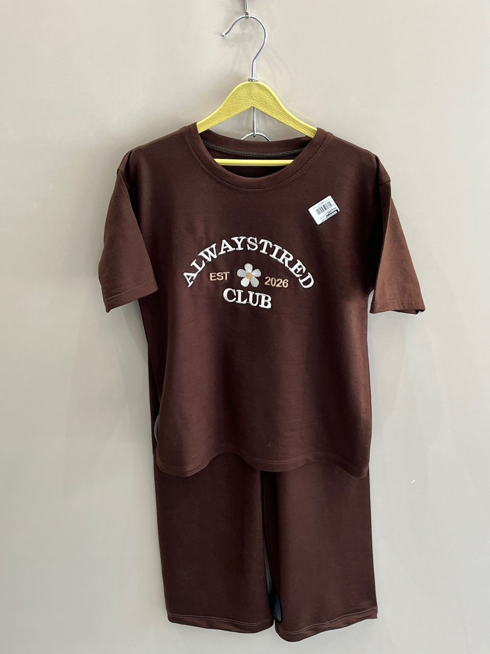 ست تیشرت و شلوار دخترانه CLUB - قهوه ای تیره, 50
