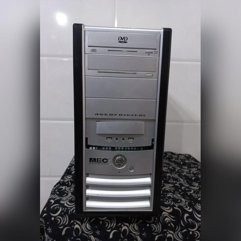 جعبه کیس نقره ای Mec