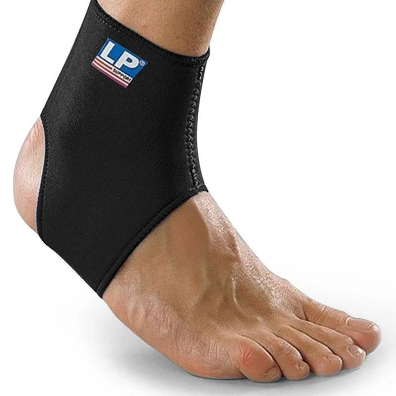 محافظ طبی قوزک و مچ پا LP ساپورت 704
