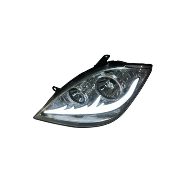 چراغ جلو اسپرت کوئیک و ساینا طرح فضایی