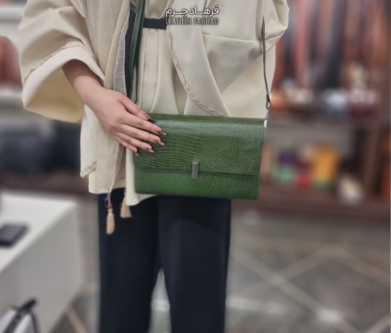 کیف دوشی تمام چرم طبیعی دخترانه و زنانه