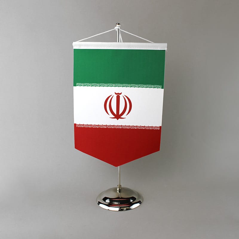 پرچم  یادبود بدون ریشه ایران