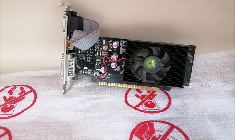 گرافیک یک گیگ GT210 برند AFOX - استوک