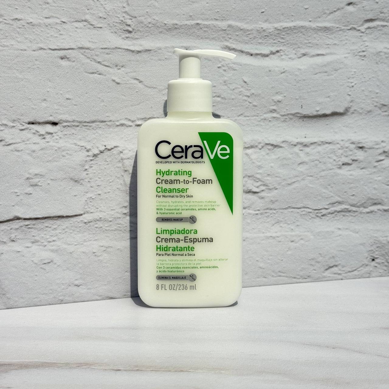 شوینده کرم فوم پوست نرمال تا خشک سراوی 236 میل CeraVe Hydrating Cream-to-Foam Cleanser