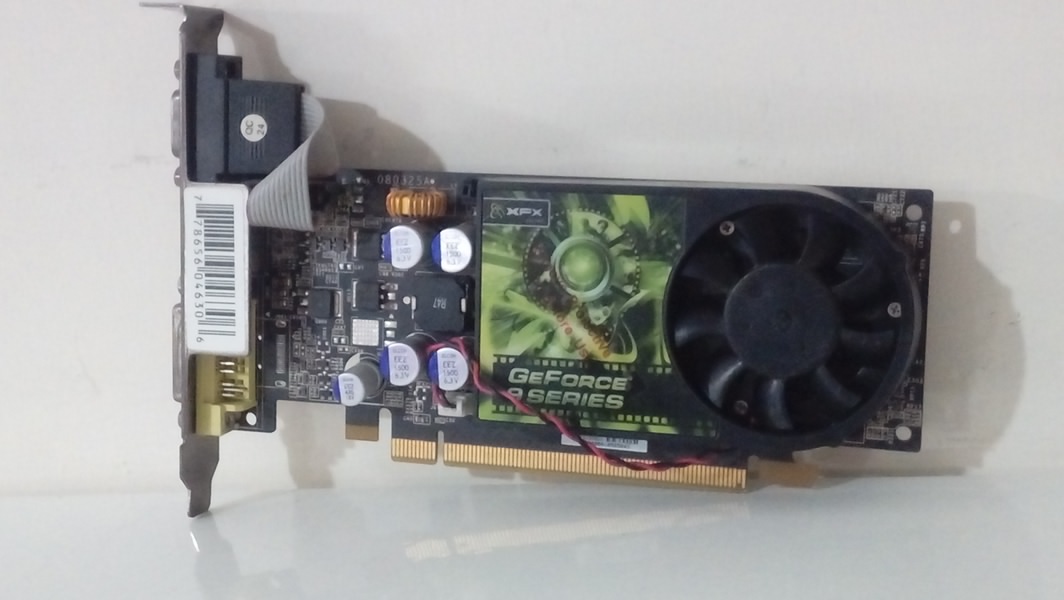 کارت گرافیک یک گیگ XFX استوک