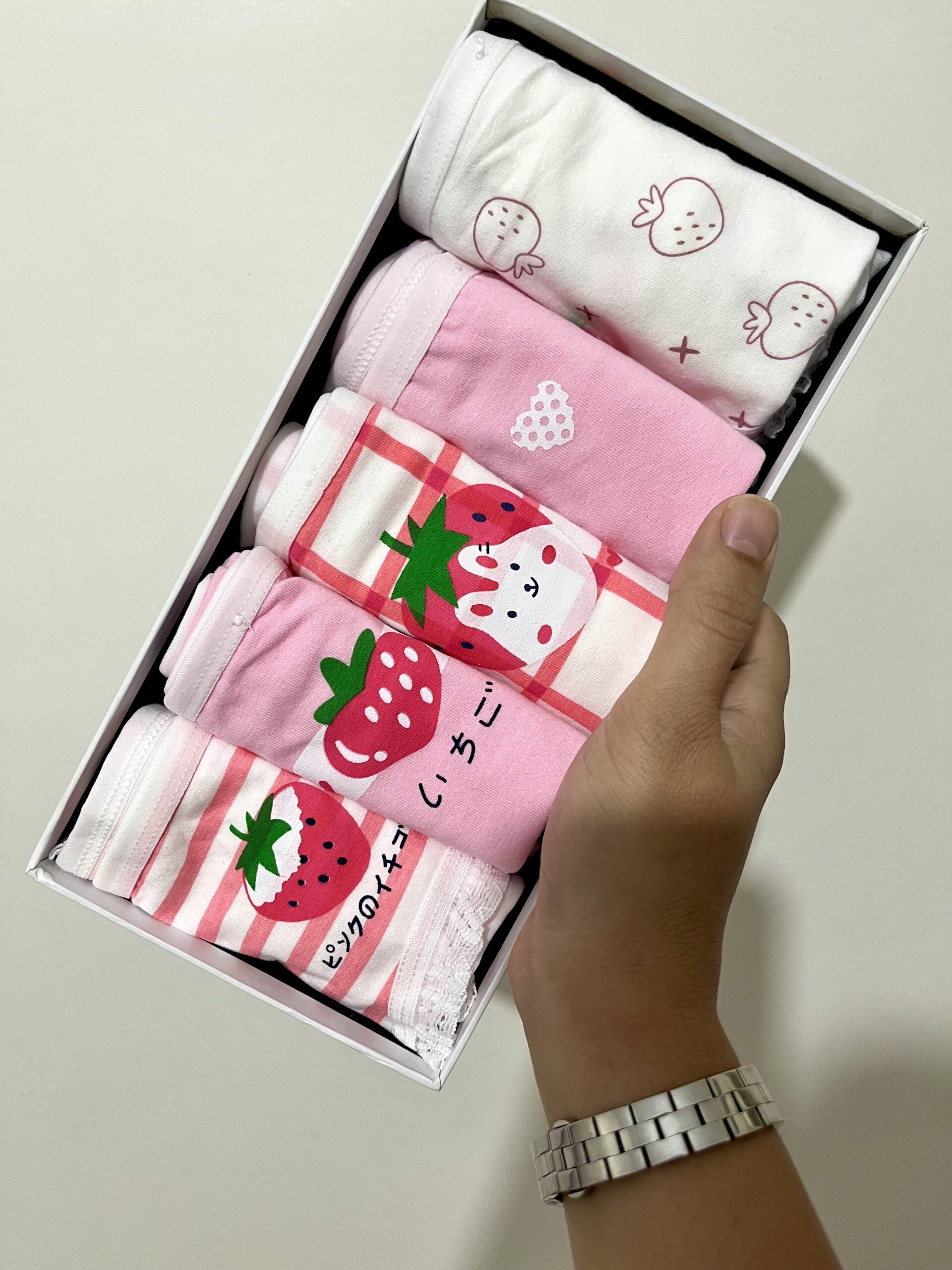 شورت خرگوش صورتی