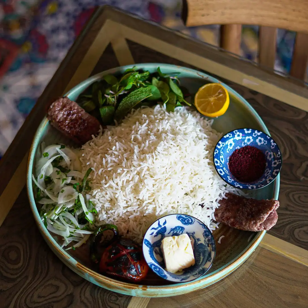 چلو کوبیده مخصوص چاپاری