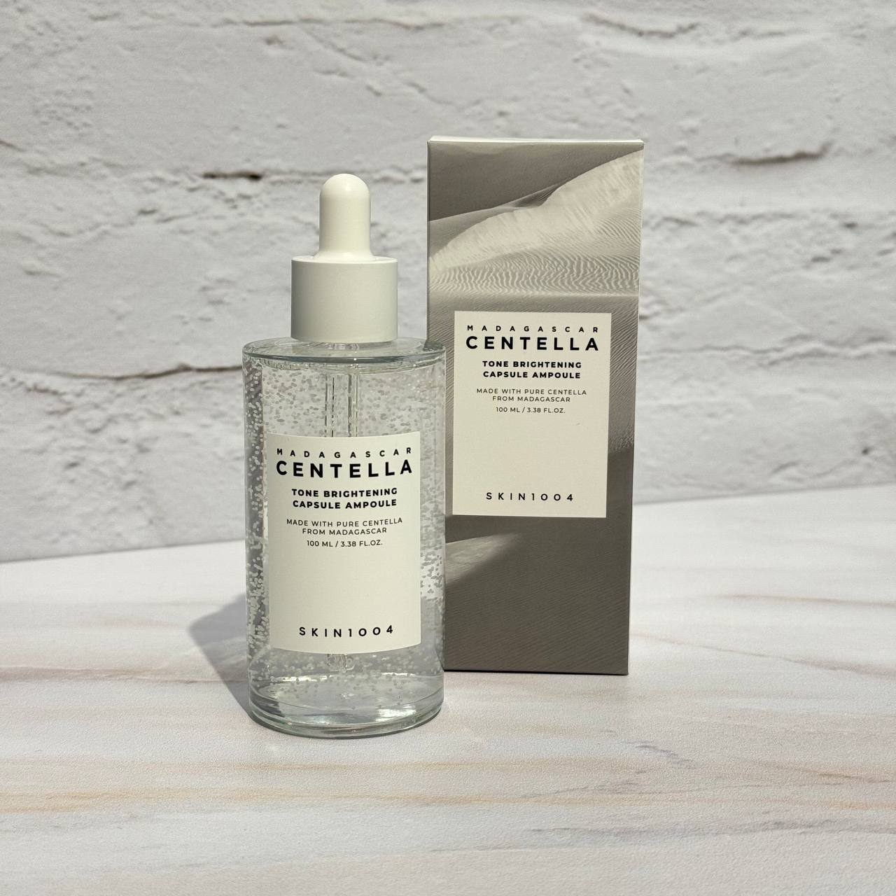 سرم روشن‌کننده و ضد لک سنتلا تون اسکین 1004 100 میل  Skin1004 Madagascar Centella Tone Brightening Capsule Ampoule