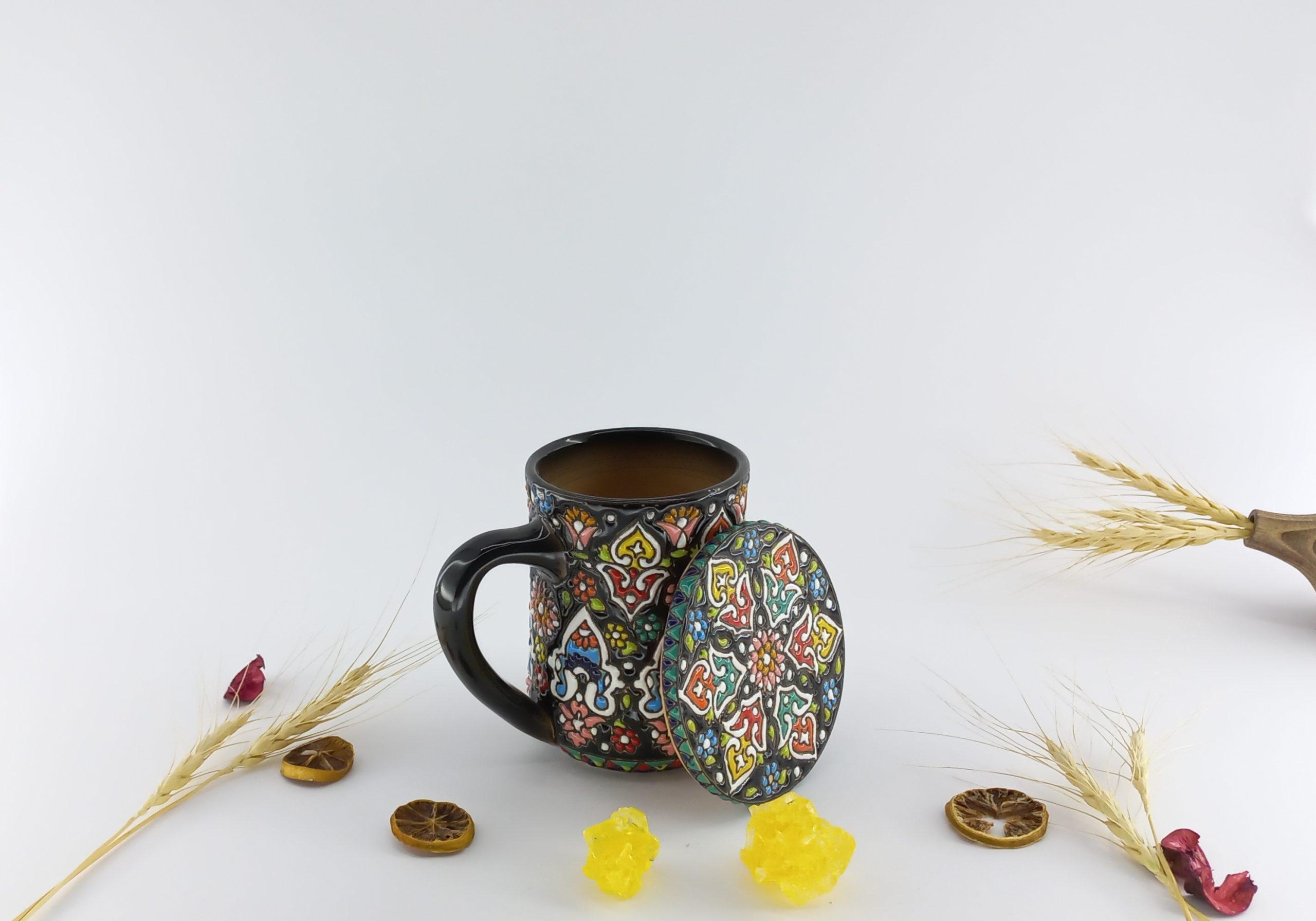 لیوان دمنوش میناکاری مشکی