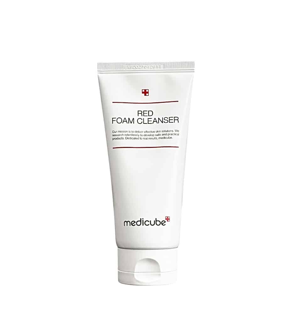پاک کننده عمیق و ملایم فومی ضد حساسیت مدی کیوب 120 میل Medicube Red Foam Cleanser