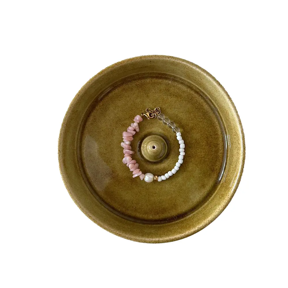 دستبند (Six)